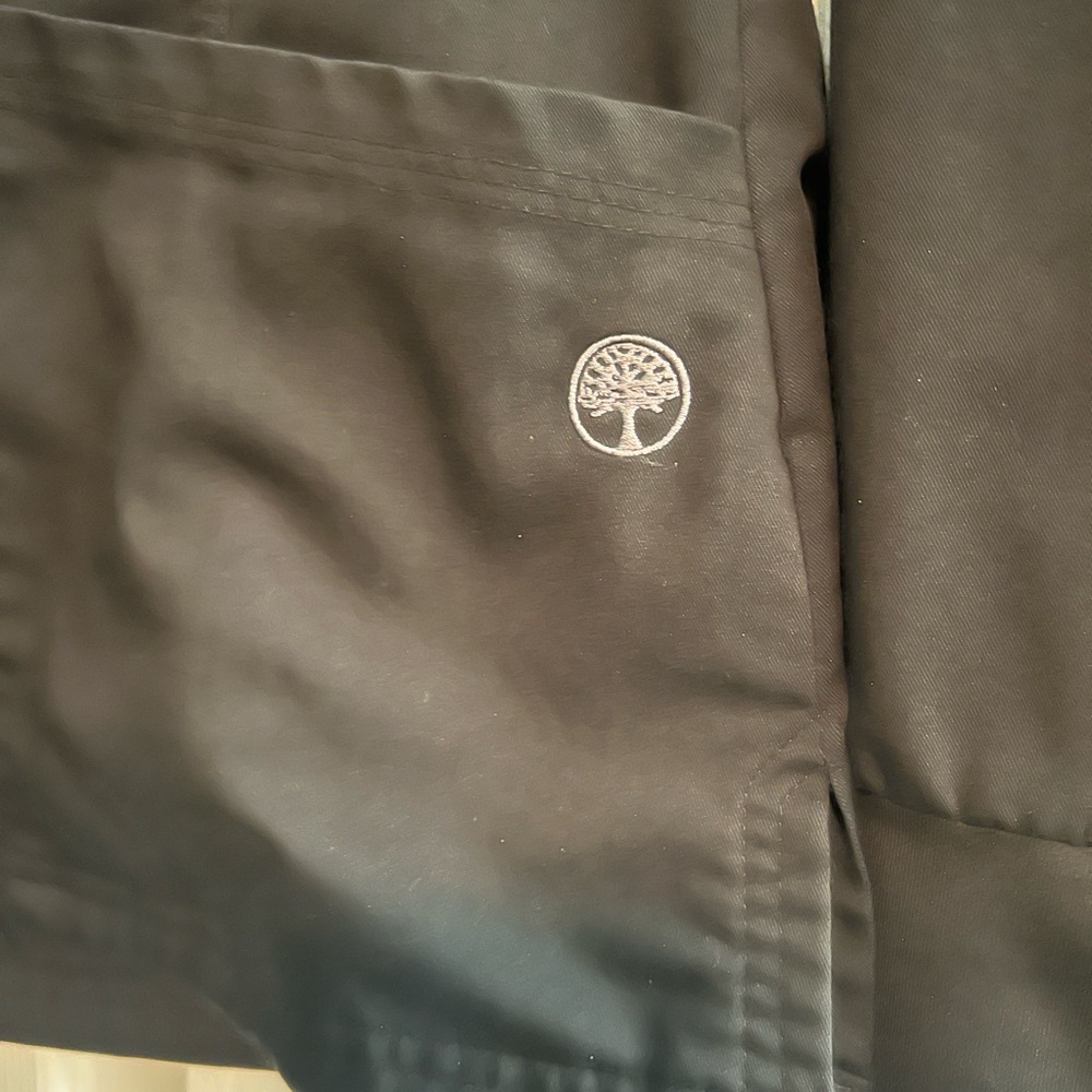 Women's Black Scrub Jacket - Picture 3 of 4